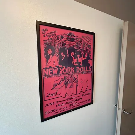 Hotel Rock *