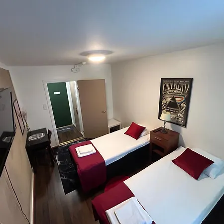 Hotel Rock *